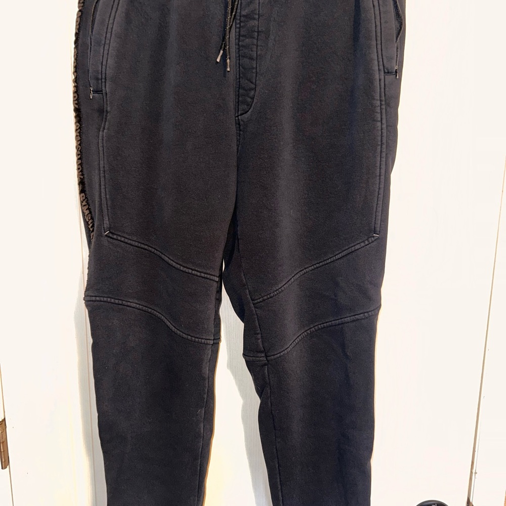 Black Gymshark Jogger Pants